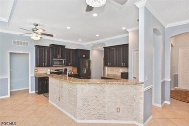 Welcome to this beautifully maintained Brookfield floor plan - photo 13
