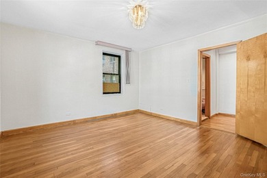 Two Bedrooms Co-op Unit in Great Location! Hardwood Floors - photo 16