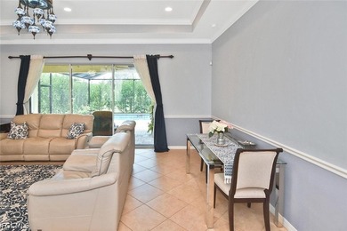 Welcome to this beautifully maintained Brookfield floor plan - photo 20