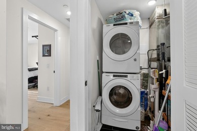 3.5 years left on full 10-year TAX ABATEMENT! Welcome home to - photo 5