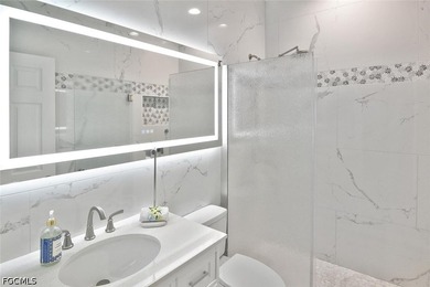 Welcome to this beautifully maintained Brookfield floor plan - photo 28