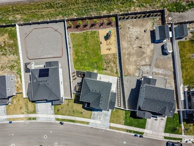BUYER BACKED OUT LAST MINUTE!!! HUGE PRICE REDUCTION!! Freshly - photo 29