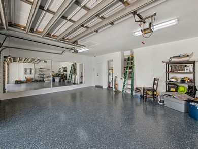 This stunning 5-bedroom, 4-bathroom residence offers the perfect - photo 30