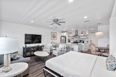 Welcome to Suite Y'all, an extraordinary value nestled in the - photo 2
