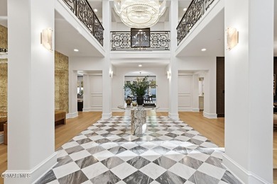 Absolutely striking transitional Mediterranean with a prime - photo 7