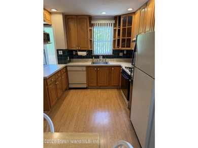 WELCOME TO THIS BEAUTIFUL 3 BEDROOM RAISED RANCH SITUATED ON 40 - photo 4