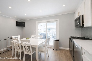 Located in the heart of New Springville, this 3-bedroom - photo 7