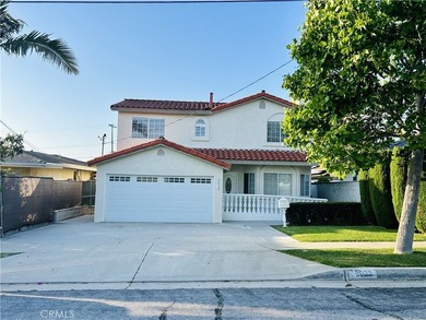 Built in 1956, 1977, 2004. Exceptional opportunity to acquire a - photo 1