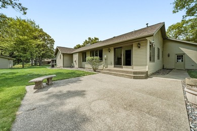 Additional listing photo 3