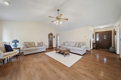 Beautifully maintained and set on a corner lot, this ranch-style - photo 6