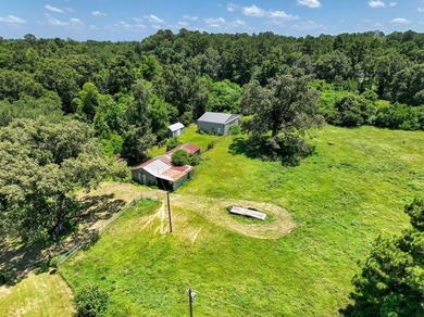 Homesteaders and hobby farmers this one's for you! Escape the - photo 5