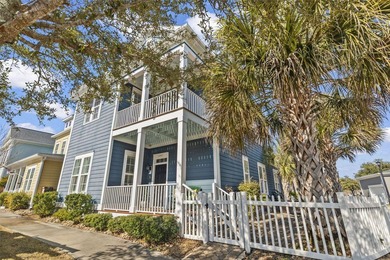 Open House from 12-2 ,July 18. -Looking for a charming home with - photo 1