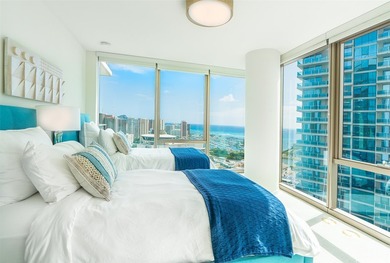 PRICE IMPROVEMENT! EASY TO SHOW! Enjoy elevated island living at - photo 8