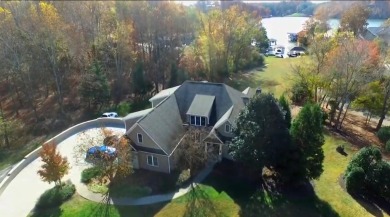 Fort Loudoun Lake Home For Sale in Knoxville Tennessee