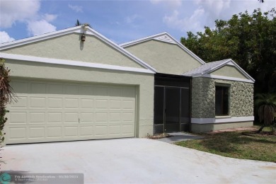 Lake Home Sale Pending in Boynton Beach, Florida