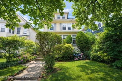 Opportunity awaits at 177 Catherine Street. This detached - photo 1