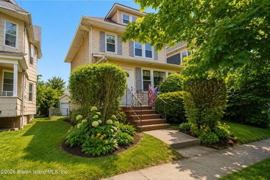 Opportunity awaits at 177 Catherine Street. This detached - photo 2