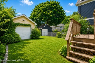 Opportunity awaits at 177 Catherine Street. This detached - photo 4
