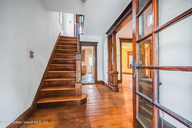 Opportunity awaits at 177 Catherine Street. This detached - photo 8