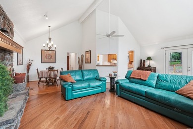 Welcome to 313 Snead Dr. in Fairfield Bay, perfectly positioned - photo 10