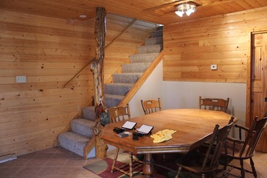 Welcome to this unique and beautiful 3-bedroom, 2-bath home - photo 12