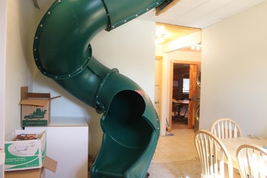 Welcome to this unique and beautiful 3-bedroom, 2-bath home - photo 13