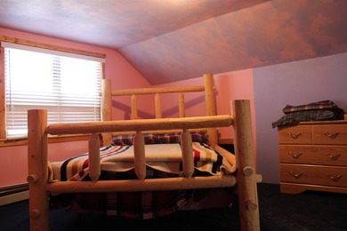 Welcome to this unique and beautiful 3-bedroom, 2-bath home - photo 19