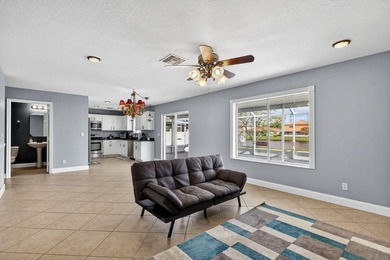 Spacious 3-Bedroom with a huge loft and possibly a 4th bedroom - photo 19