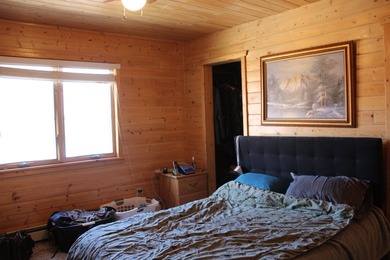 Welcome to this unique and beautiful 3-bedroom, 2-bath home - photo 20