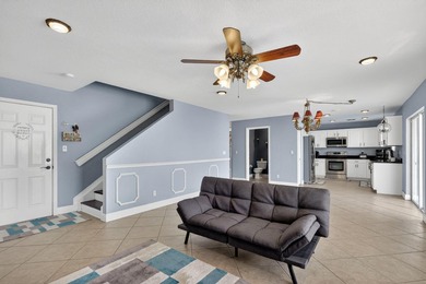 Spacious 3-Bedroom with a huge loft and possibly a 4th bedroom - photo 20