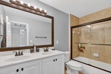 Spacious 3-Bedroom with a huge loft and possibly a 4th bedroom - photo 25