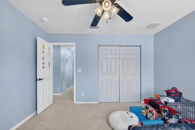 Spacious 3-Bedroom with a huge loft and possibly a 4th bedroom - photo 30