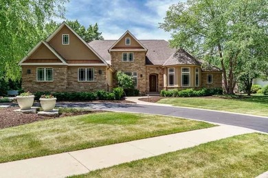 (private lake, pond, creek) Home For Sale in Loves Park Illinois