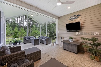 Move right into this meticulously maintained and upgraded Ibiza - photo 2