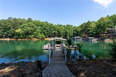 Full Furnished Waterfront Retreat in Keowee Key - photo 2