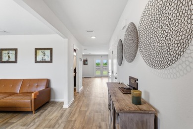 Discover this beautifully maintained 2019-built single-family - photo 3