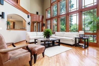 Spectacular Craftsman Home on Woodland Pond! Experience - photo 4