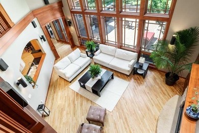Spectacular Craftsman Home on Woodland Pond! Experience - photo 10