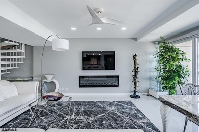 Boardwalk Penthouse nestled on the 34th Floor! Offers