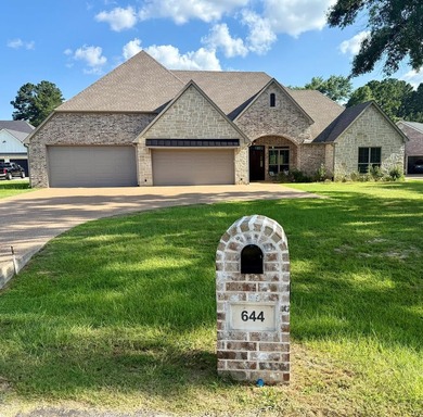Lake Palestine Home Sale Pending in Frankston Texas