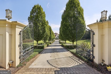 Unparalleled Lakefront Luxury! Rare chance to own this exquisite - photo 8
