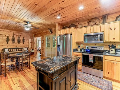 Nestled among the trees in the desirable Lake Toxaway area - photo 10