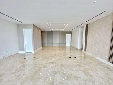 Ocean Reef - Waterfront Apartments is an exclusive collection of - photo 5