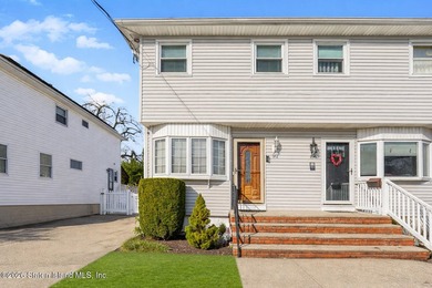 HIGHLY MOTIVATED SELLER! Welcome to 91 Wade Street, a - photo 1
