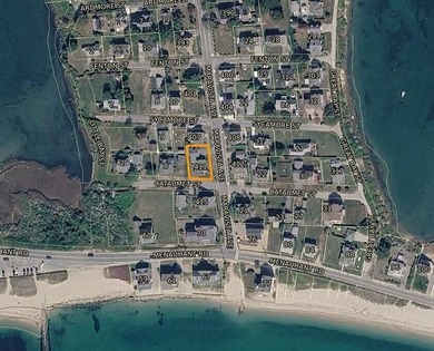 3 houses from the beach can be your new getaway! Enjoy relaxing - photo 2