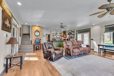 Don't miss this stunning 3-bedroom, 2.5-bath lakeside retreat - photo 12