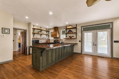 Don't miss this stunning 3-bedroom, 2.5-bath lakeside retreat - photo 14