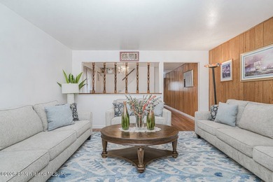 HIGHLY MOTIVATED SELLER! Welcome to 91 Wade Street, a - photo 4