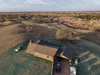 I am pleased to present a premier ranching opportunity located - photo 16