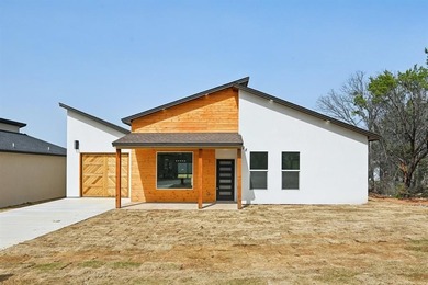 Lake Granbury Home For Sale in Granbury Texas